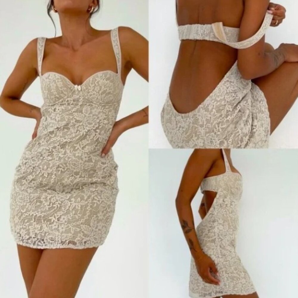 Rumored Junior's Beige‎ Lace Loverboy Backless Mini Dress Size L
